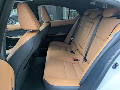 Used 2025 Lexus IS 300 F Sport image 28
