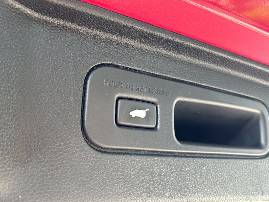 Used 2024 Honda Pilot Elite image 48