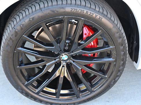 Certified 2023 BMW X5 xDrive40i w/ Executive Package image 6