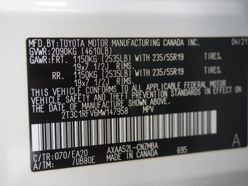 Used 2021 Toyota RAV4 XLE Premium FWD image 32