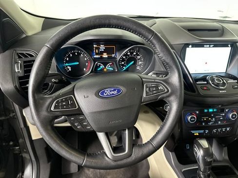 Used 2018 Ford Escape Titanium image 14