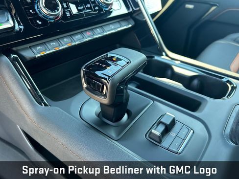 New 2026 GMC Sierra 1500 AT4 w/ AT4 Premium Package AWD/4WD image 17