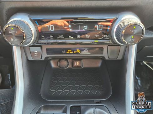 Used 2025 Toyota RAV4 XLE image 29