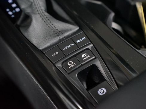 Certified 2025 Toyota Camry LE image 22