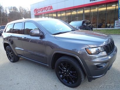 Used 2020 Jeep Grand Cherokee Altitude
