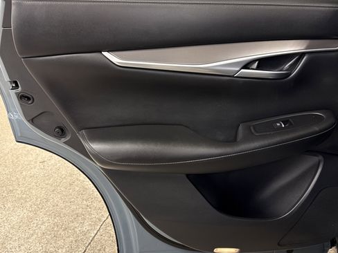 Used 2022 INFINITI QX50 Luxe image 17