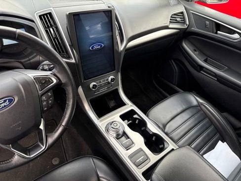 Used 2024 Ford Edge SEL AWD/4WD image 8