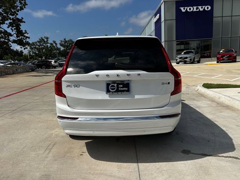 Used 2023 Volvo XC90 B6 Ultimate image 5