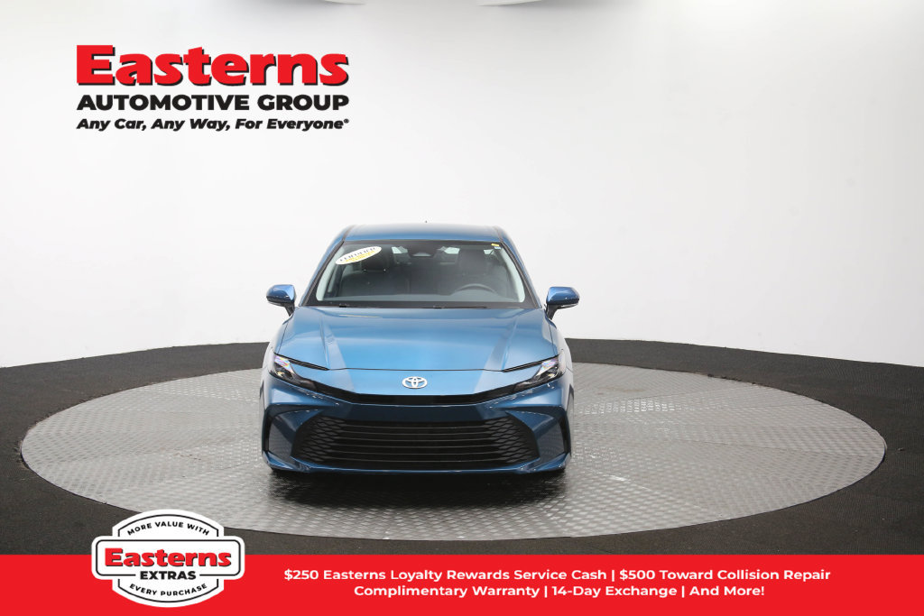 Used 2025 Toyota Camry LE FWD image 52