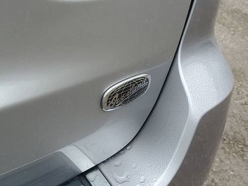 Used 2018 Jeep Grand Cherokee Overland image 7