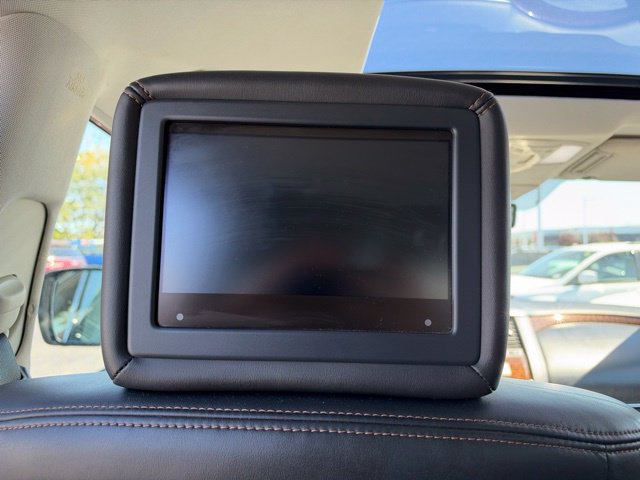 Used 2018 Nissan Armada Platinum w/ Captain Seat Package AWD/4WD image 36
