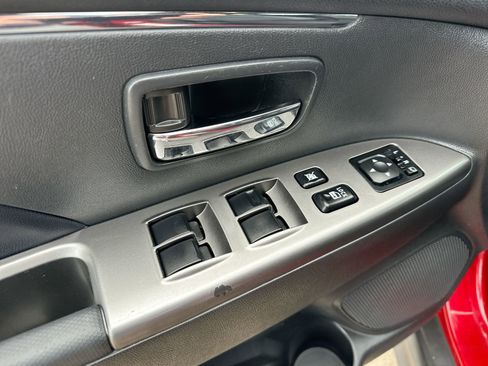 Used 2024 Mitsubishi Outlander Sport SE AWD/4WD image 13