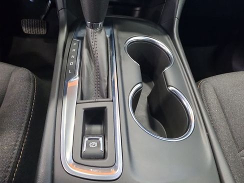 Used 2021 Chevrolet Equinox LT FWD image 22