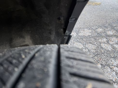 Used 2023 Ford Explorer XLT w/ Equipment Group 202A image 14