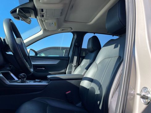 Used 2025 MAZDA CX-90 3.3 Turbo w/ Preferred Package image 29