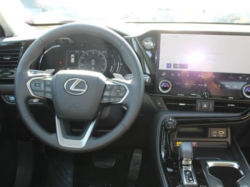 Certified 2025 Lexus NX 350 AWD w/ Accessory Package (2T) image 14