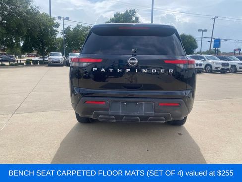 Used 2022 Nissan Pathfinder S FWD image 3