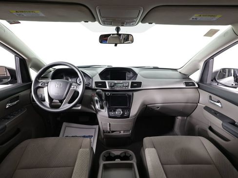 Used 2015 Honda Odyssey EX image 25