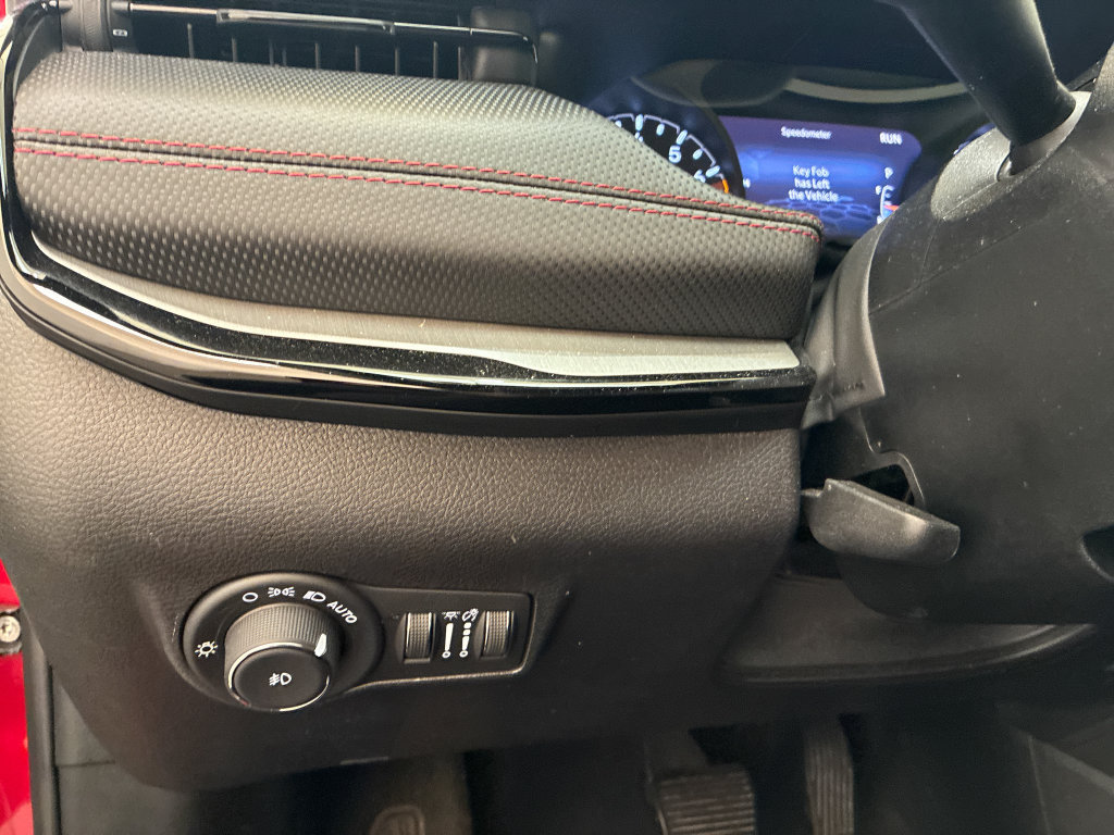Used 2025 Jeep Compass Trailhawk AWD/4WD image 27