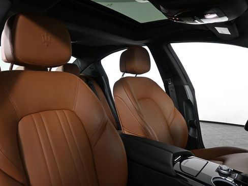 Used 2022 Maserati Ghibli Modena RWD image 20