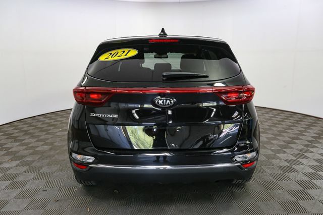 Used 2021 Kia Sportage LX w/ LX AWD Popular Package image 9