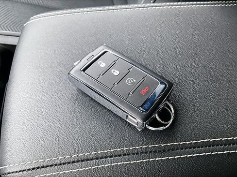 New 2026 Jeep Cherokee Laredo image 20