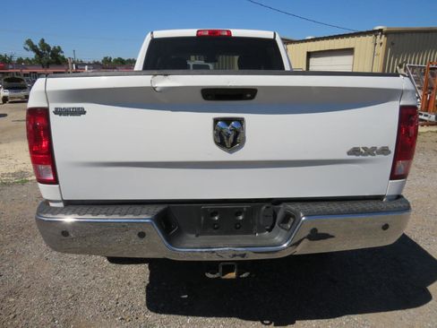 Used 2018 RAM 2500 Tradesman w/ Chrome Appearance Group image 5