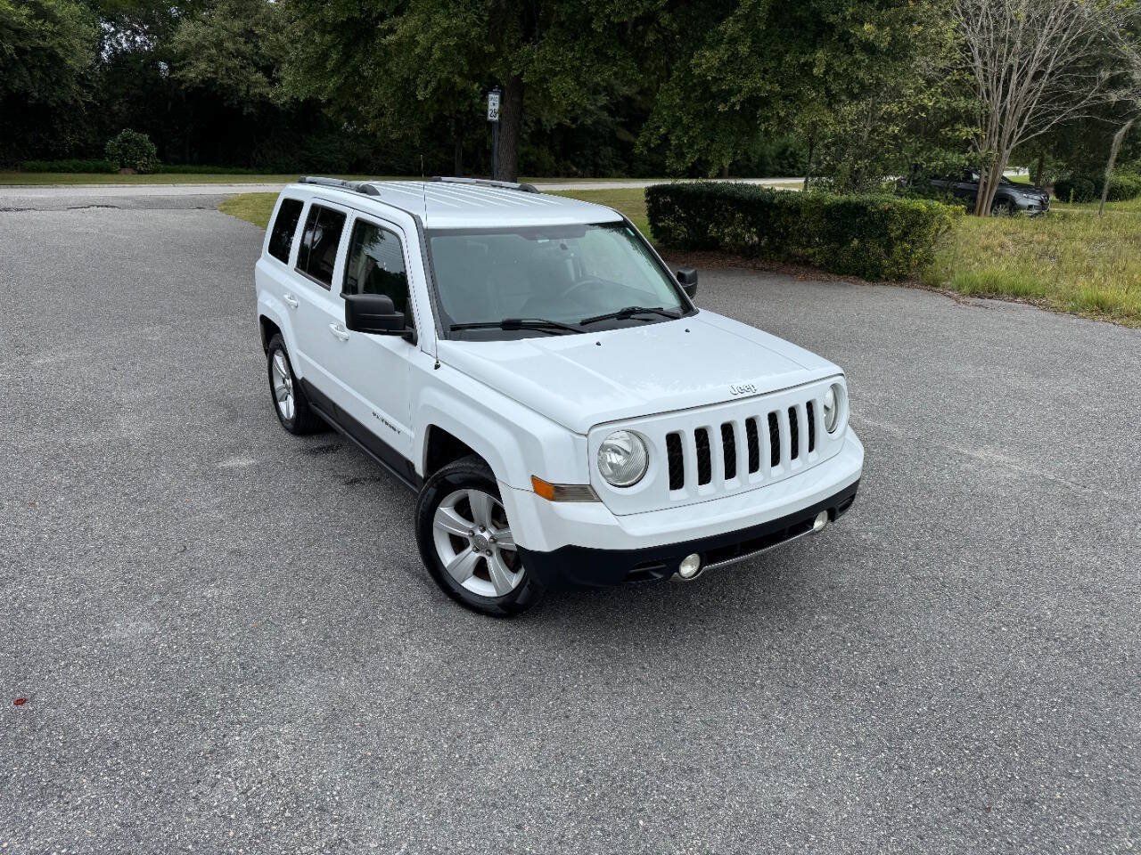 Used 2014 Jeep Patriot Limited FWD image 39