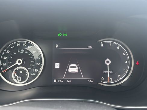 New 2026 Genesis G70 2.5T image 17