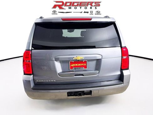 Used 2018 Chevrolet Suburban LT AWD/4WD image 7