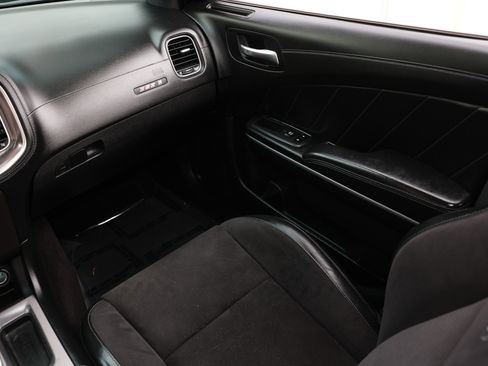 Used 2022 Dodge Charger Scat Pack RWD image 26