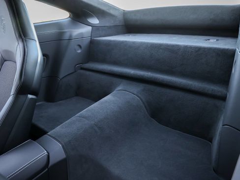 Used 2024 Porsche 911 GT3 image 79