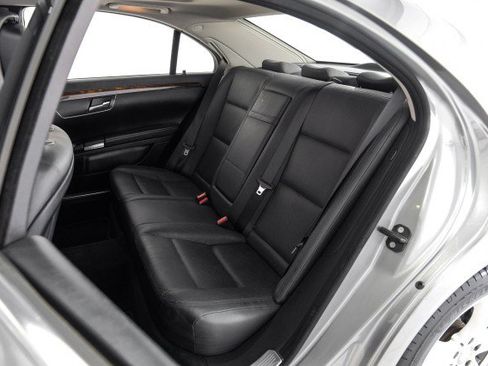 Used 2013 Mercedes-Benz S 550 4MATIC image 46