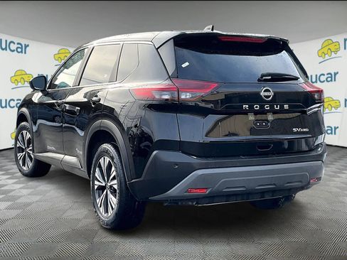 Certified 2023 Nissan Rogue SV image 4