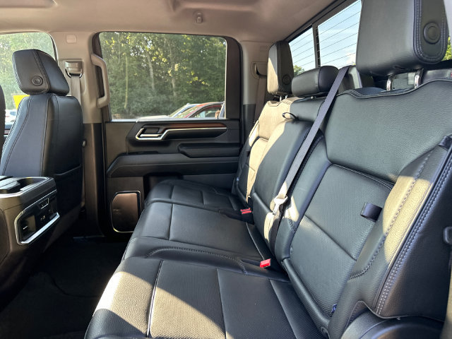 Used 2024 GMC Sierra 2500 Denali w/ Denali Reserve Package AWD/4WD image 19