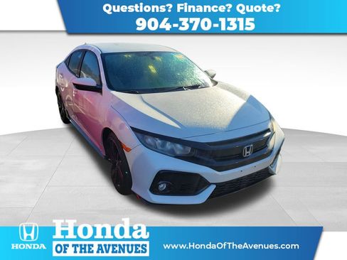Used 2017 Honda Civic Sport image 1