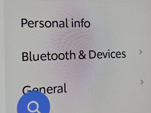 Used 2023 Toyota RAV4 XLE image 6