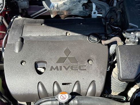 Used 2018 Mitsubishi Outlander Sport SE AWD/4WD image 27