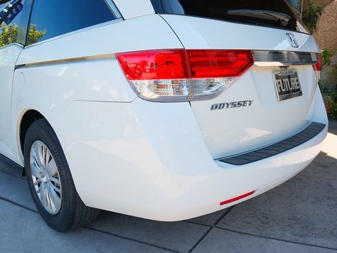 Used 2016 Honda Odyssey LX image 35