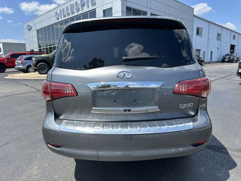 Used 2017 INFINITI QX80 4WD w/ Deluxe Technology Package image 4