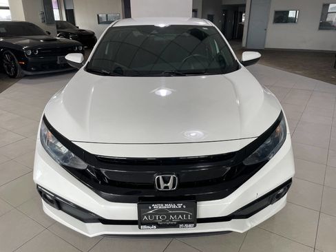 Used 2019 Honda Civic Sport image 2
