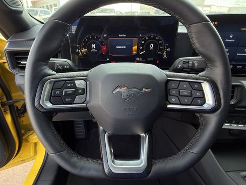 Used 2024 Ford Mustang GT RWD image 12