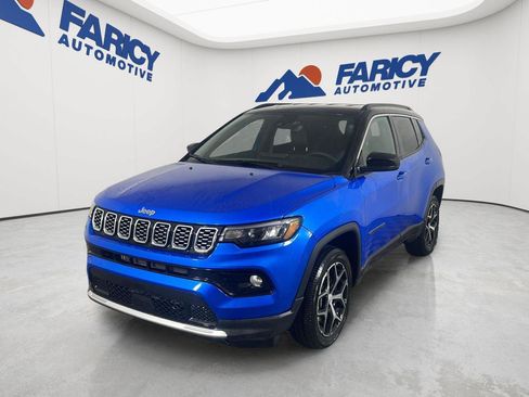 Used 2024 Jeep Compass Limited AWD/4WD image 2