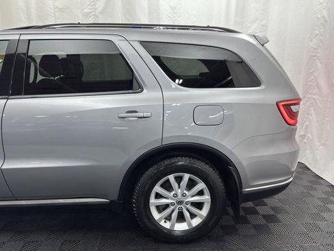 Used 2020 Dodge Durango SXT image 2