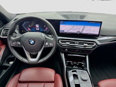 Used 2023 BMW 330i Sedan w/ Convenience Package image 15