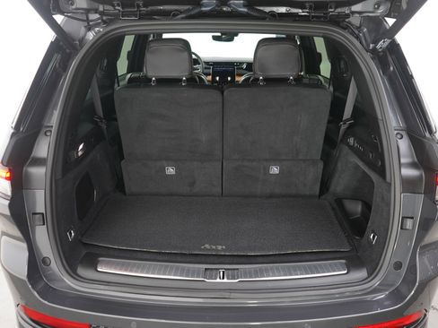 Used 2024 Jeep Grand Cherokee L Summit image 20