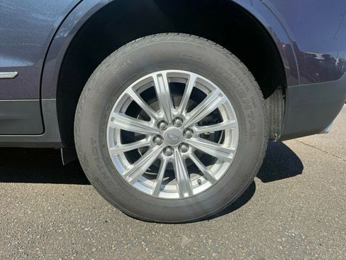 Used 2018 Cadillac XT5 FWD image 9