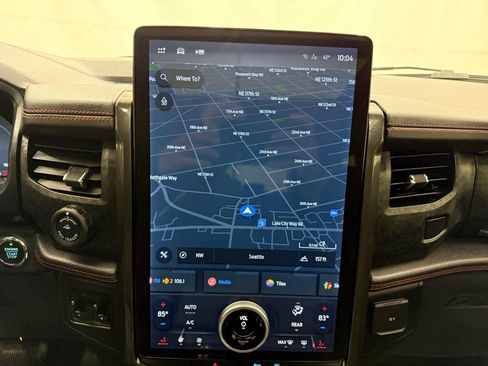 Used 2023 Ford Expedition Max Limited image 42