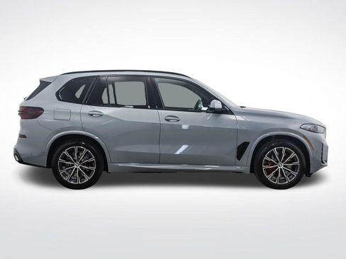 New 2026 BMW X5 xDrive50e w/ Executive Package AWD/4WD image 6
