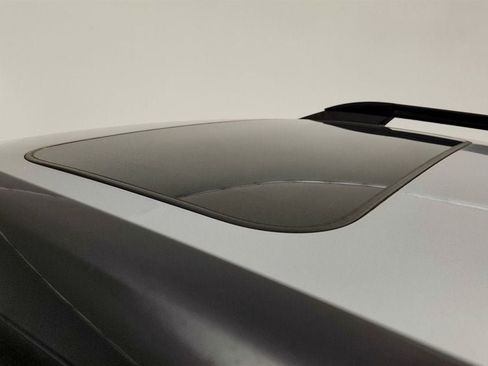 Used 2022 Honda Ridgeline RTL-E image 11